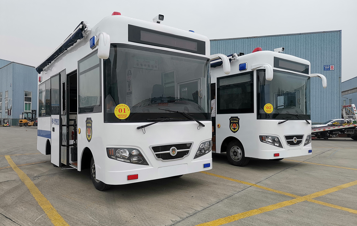 广州星盾电动警务室